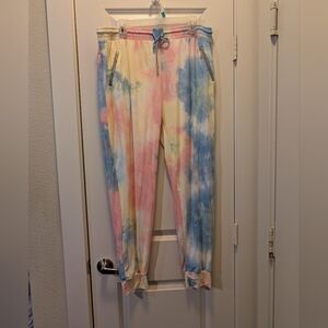 Light Tie-Dye Print Plus Joggers